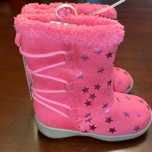 Carter’s Boots. Little girls. Size 7.
